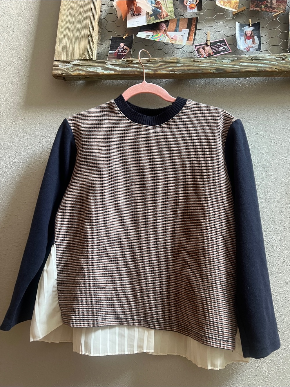 Two-Tone Crewneck Sweater with Houndstooth Front - Navy Blue and Cream